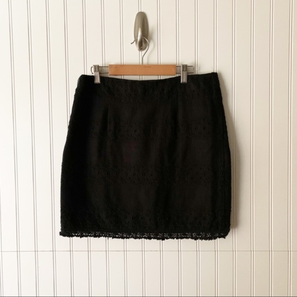 HD in Paris Black Eyelet Linen Blend Mini Skirt